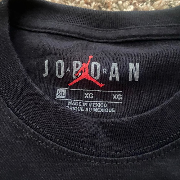 XL T-SHIRT JORDAN $28 great T-shirt for a great price . - Picture 4 of 4